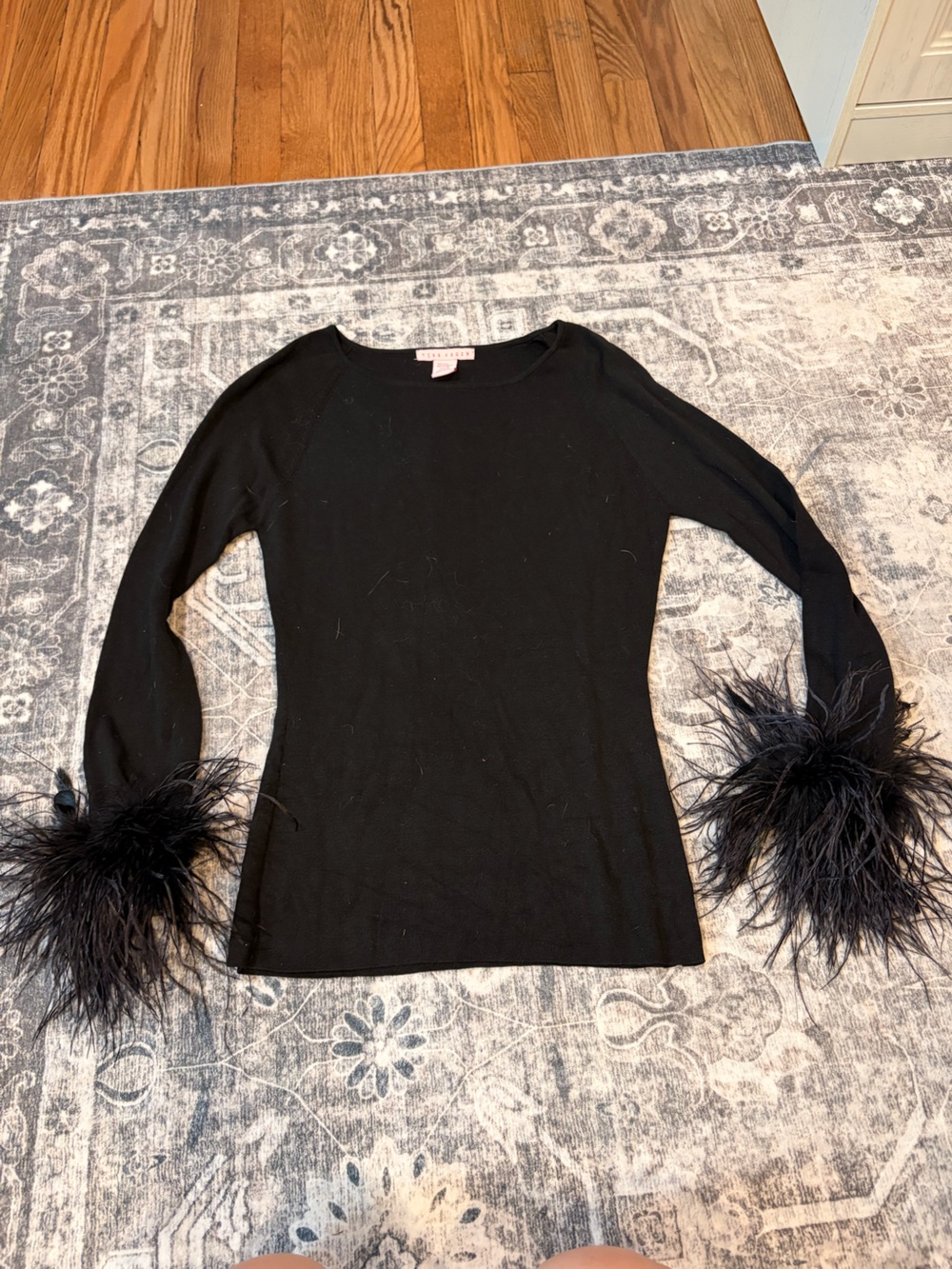 Tina Hagen Black Crewneck Sweater with Feathered Cuffs - 70% silk